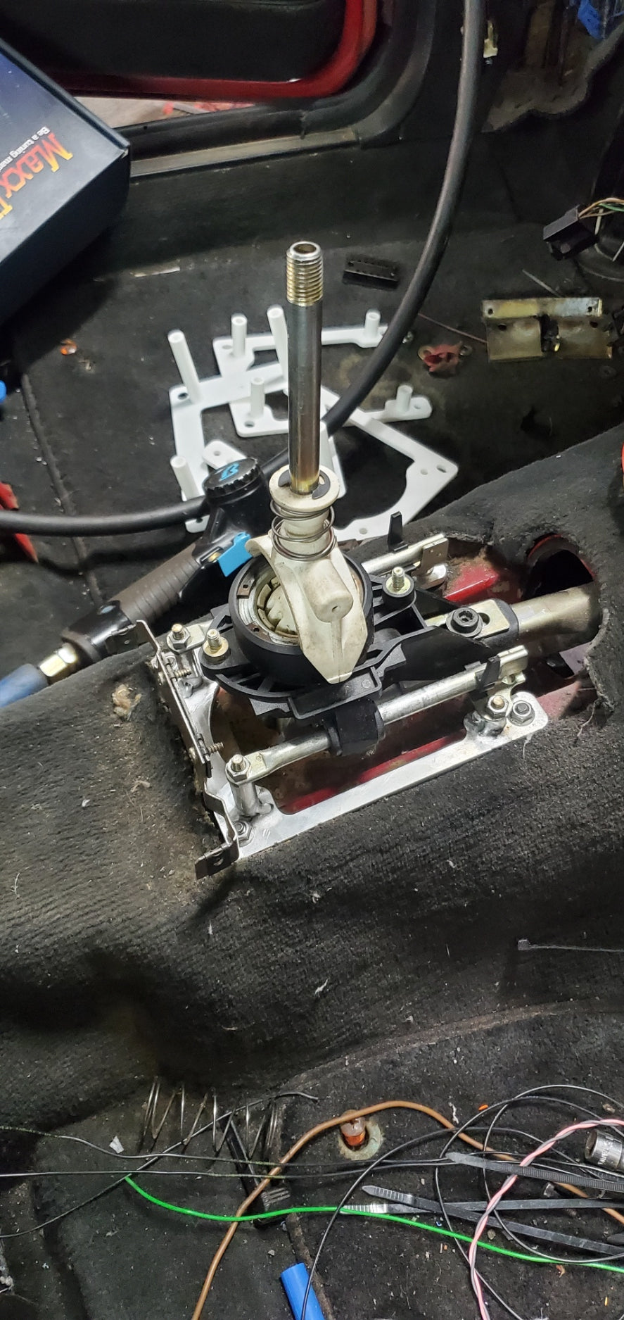 Audi B2 01e 6-speed Shifter Conversion Bracket