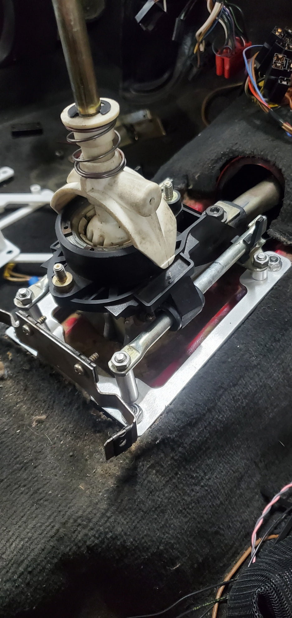 Audi B2 01e 6-speed Shifter Conversion Bracket